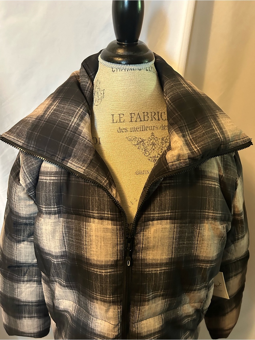 Plaid Quilted Puffer Jacket - Black and Cream